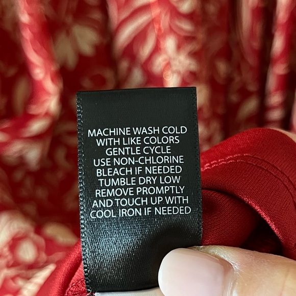 Torrid Mini Chiffon Long Sleeve Babydoll Dress Red Floral Print Size 3X - Picture 10 of 12